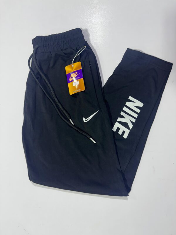 Nike Trousers – Dri-FIT Athletic Pants for Men with Modern Performance Fit