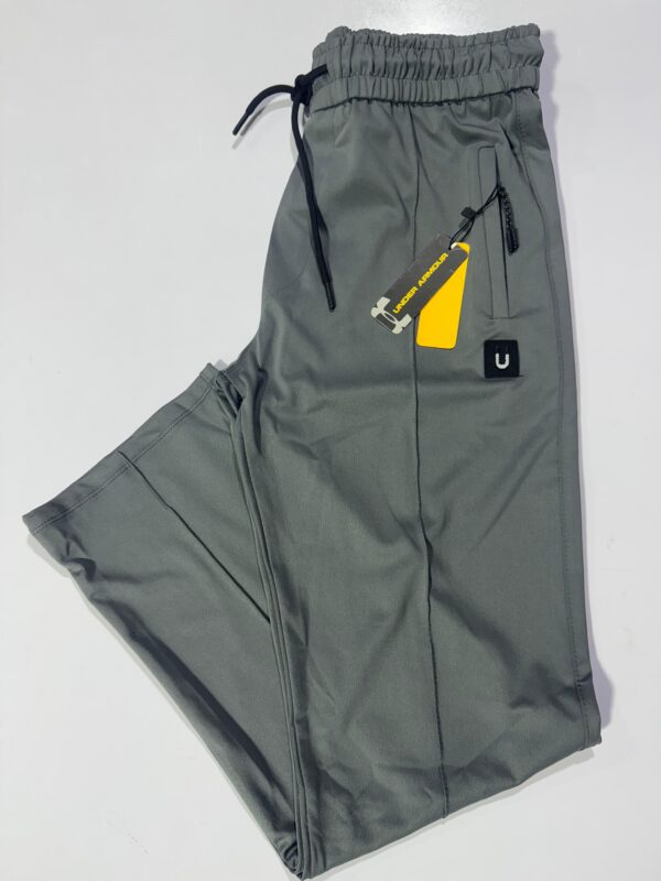 under armour trousers